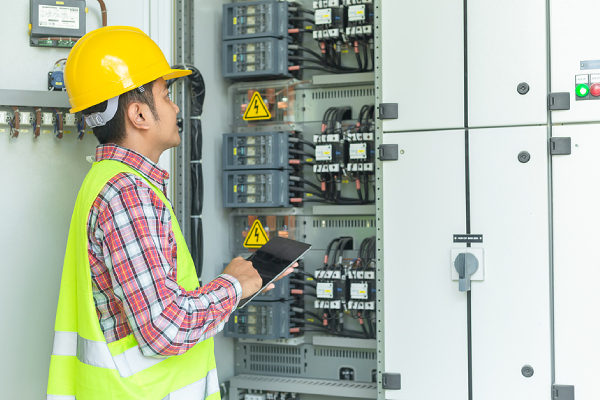4 Must-Do's For A Good Switchgear Preventive Maintenance