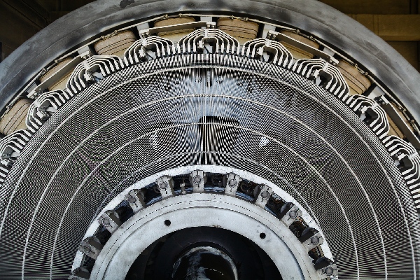 How Ambient Heat Raises Motor Rewind Risk in Singapore