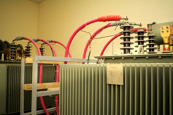 7 Signs Your Transformer Requires Immediate Repair